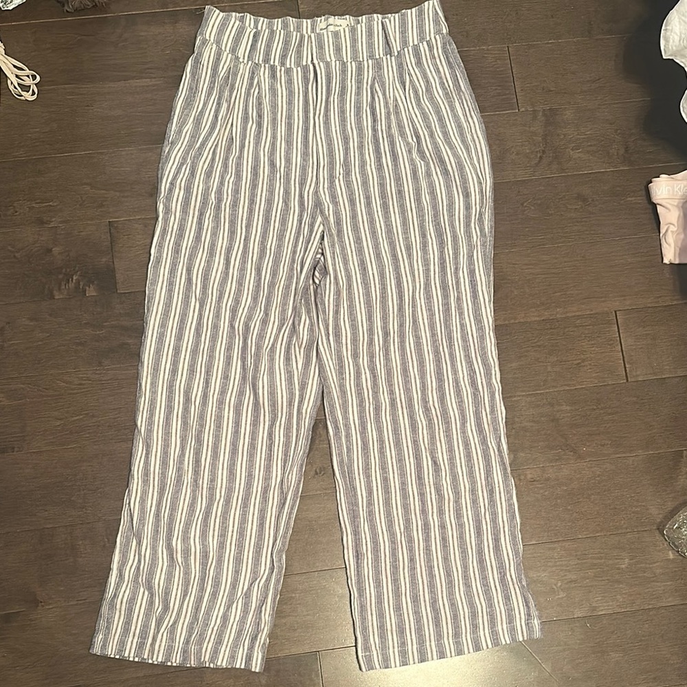 Abercrombie & Fitch Blue and White Striped Pants